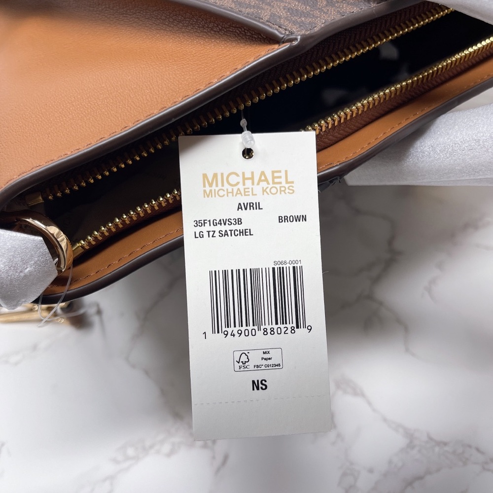 Michael Kors Avril Large Satchel and Wallet - Picture 5 of 13